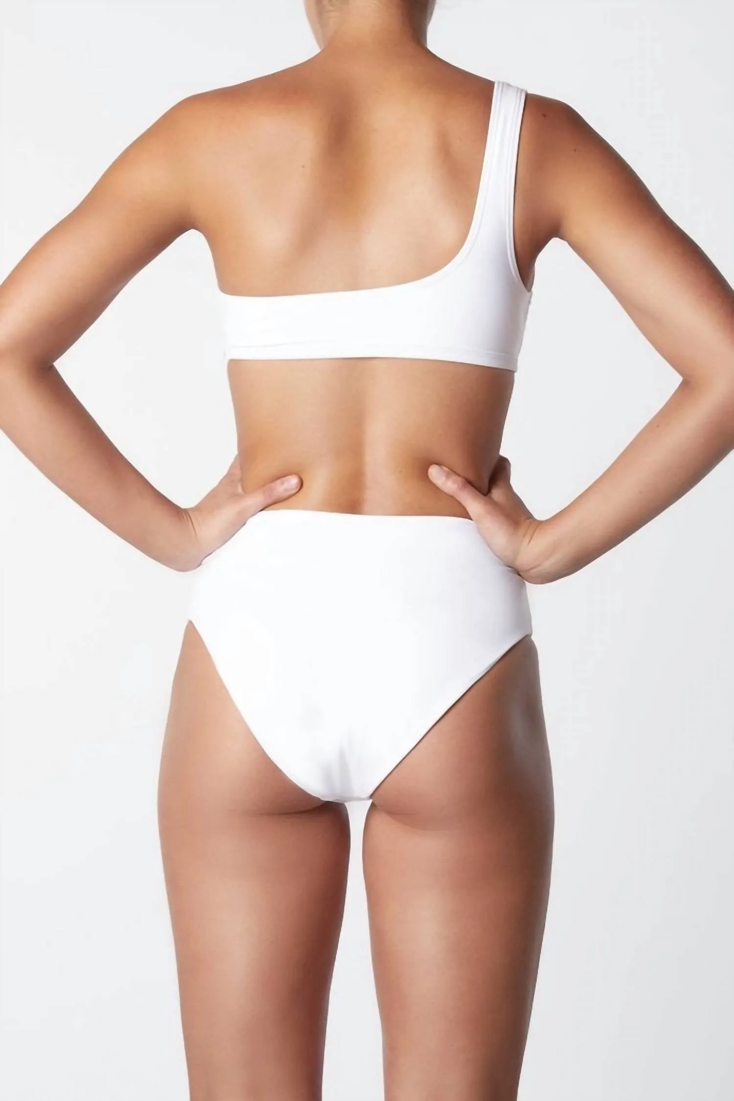 Asymmetrisches Ein-Schulter-Bikini-Oberteil in Weiß