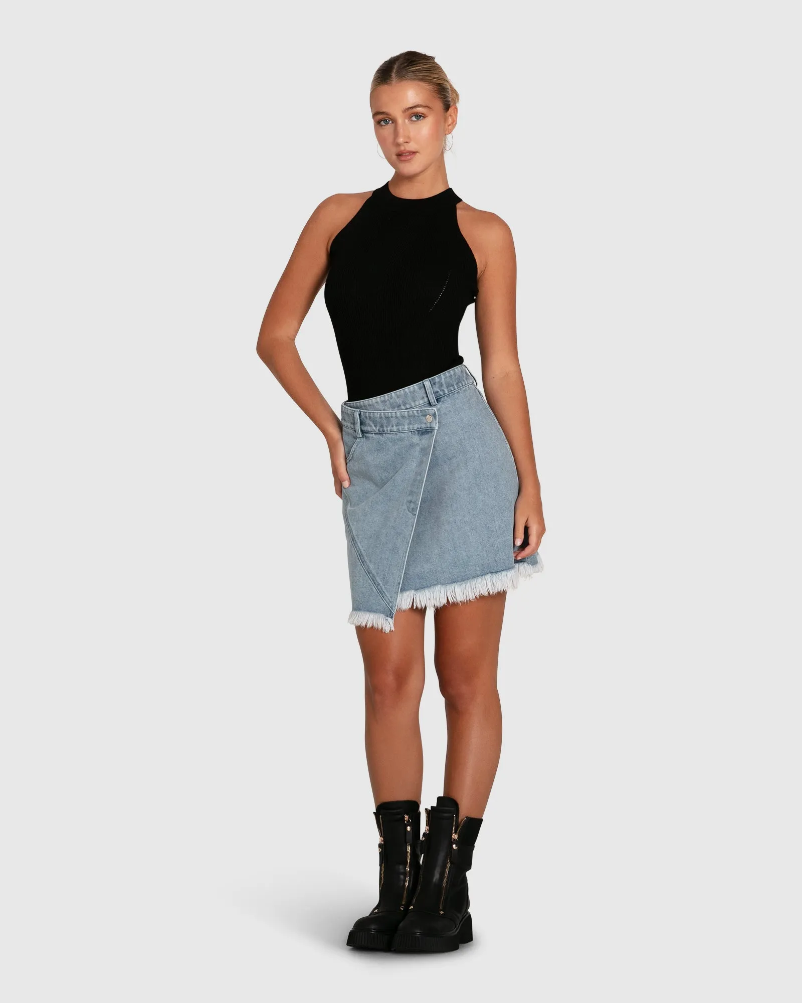 Back For Good Bodysuit mit hohem Ausschnitt - Schwarz