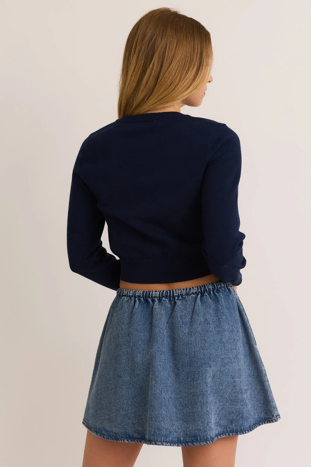 Bärenhaft süßer Crop-Pullover