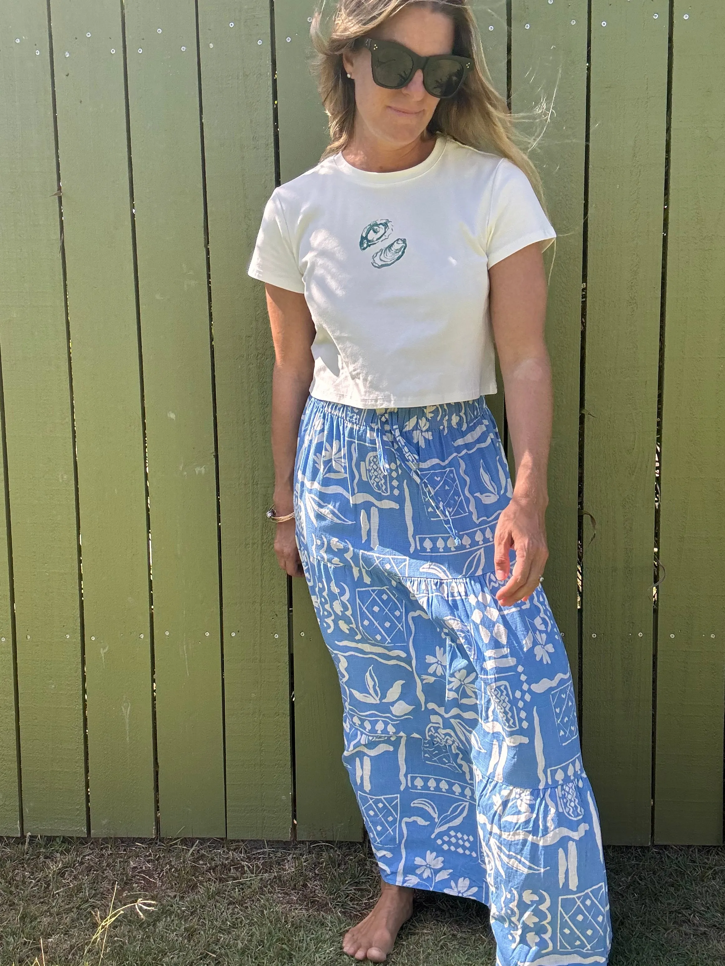 Boho in Blauem Midi-Rock
