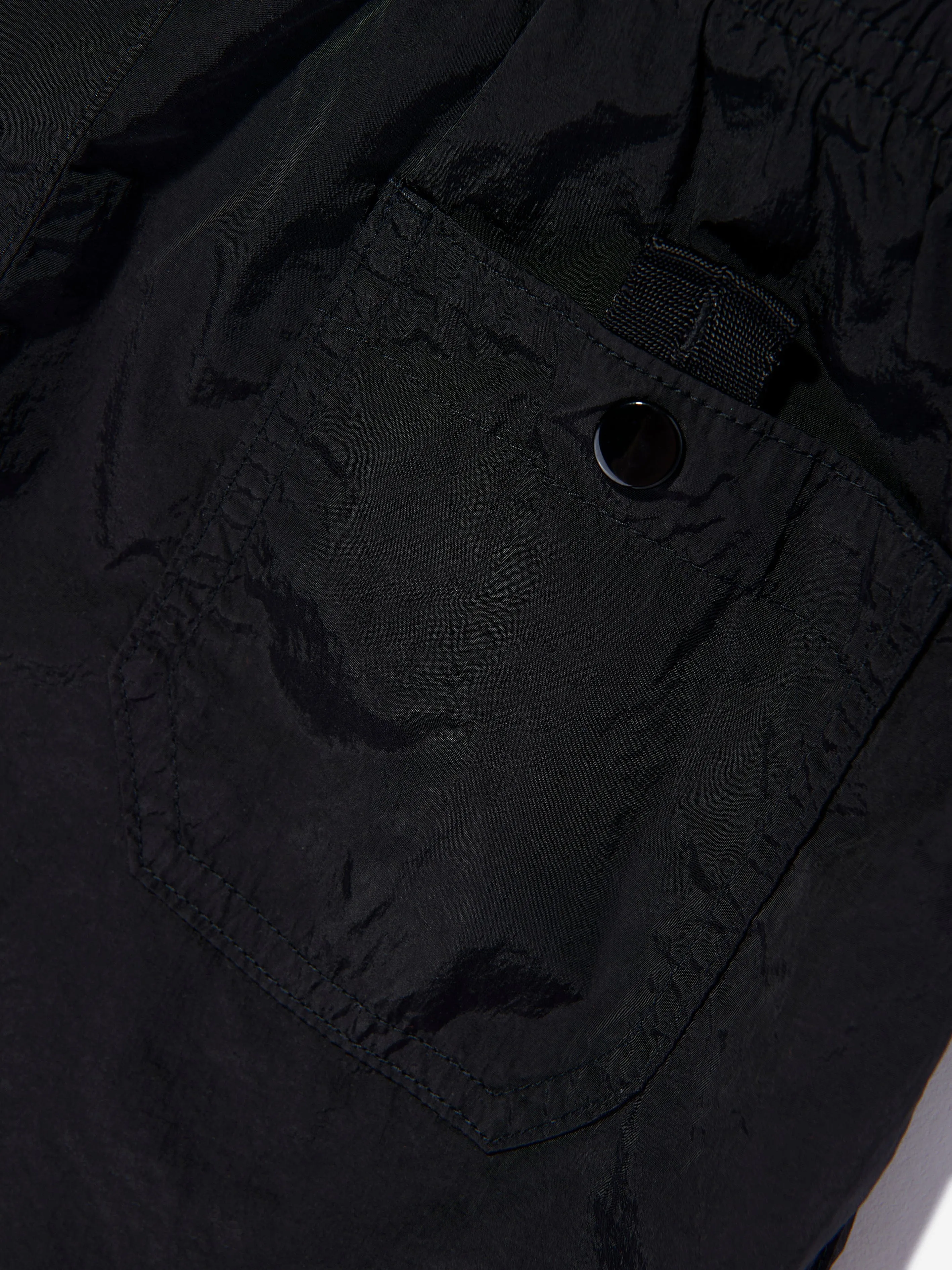 Jungen Logo Badeshorts in Schwarz