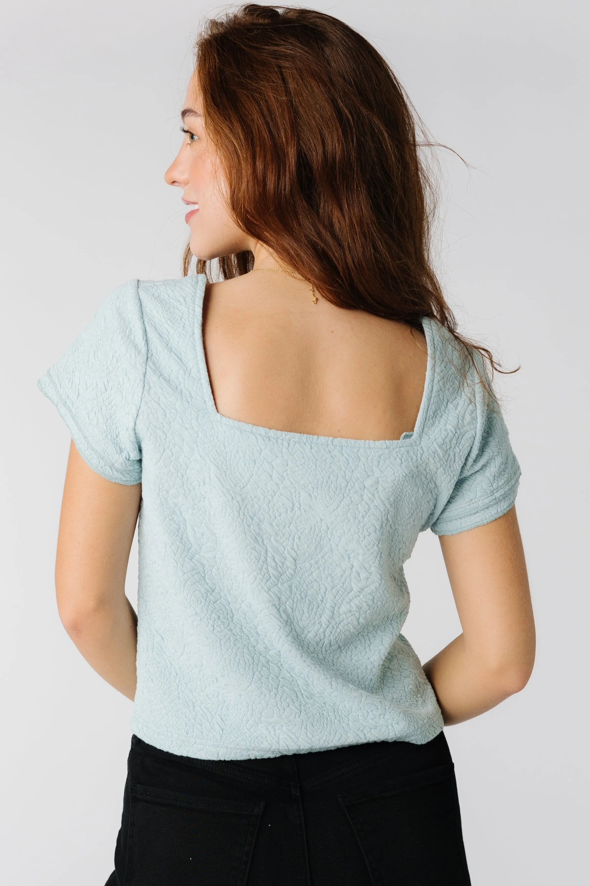 Brass & Roe Texturiertes Quadrat-Ausschnitt Top