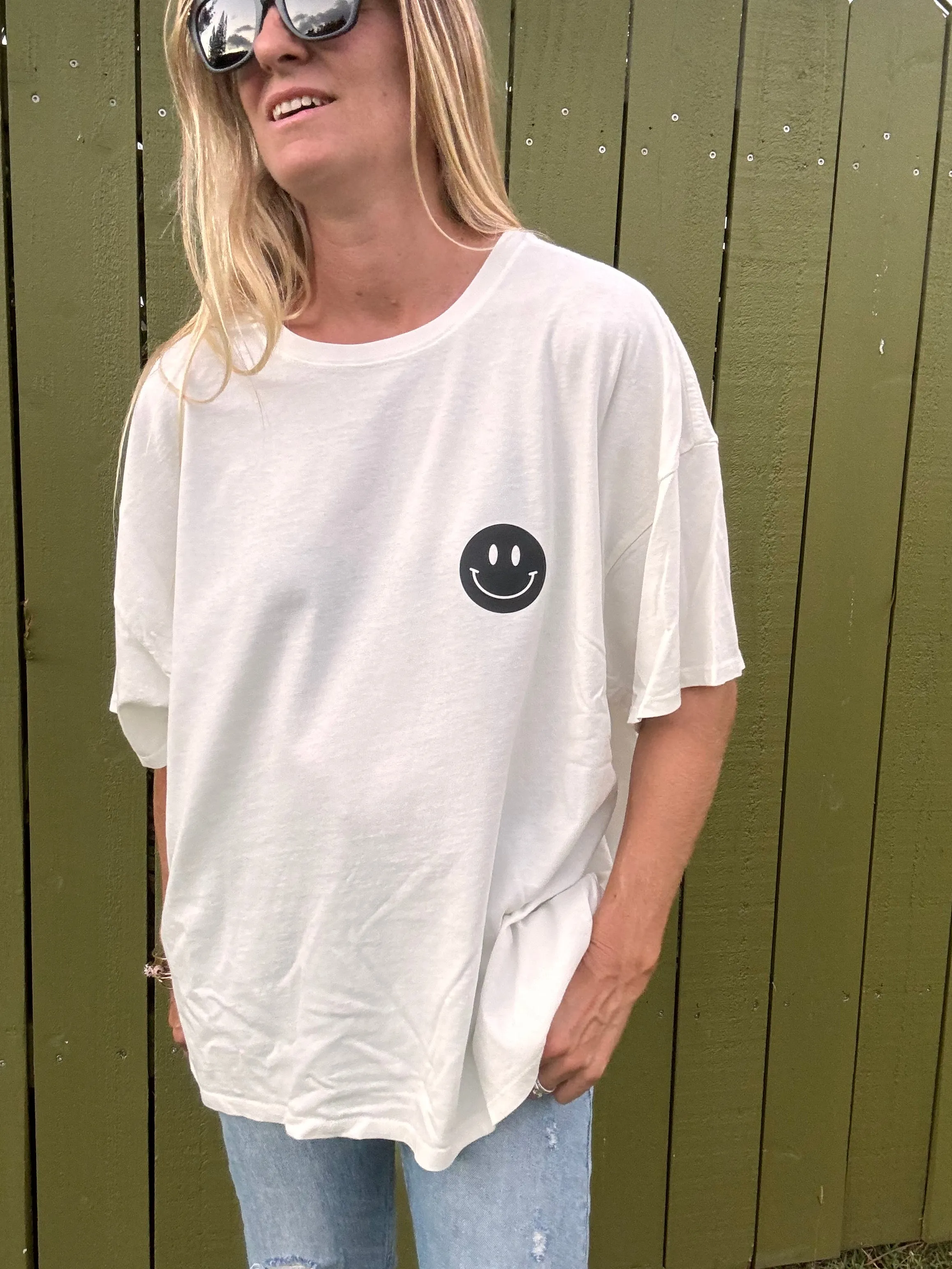 Check My Smile Übergrößen-T-Shirt - Weiß