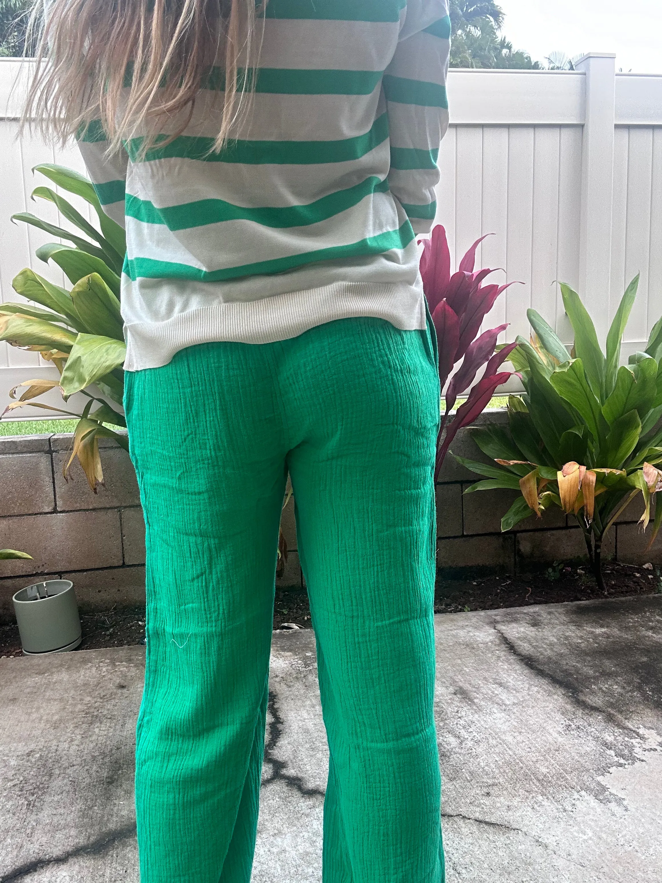 Coconut Grove Crinkle-Gaze-Hose