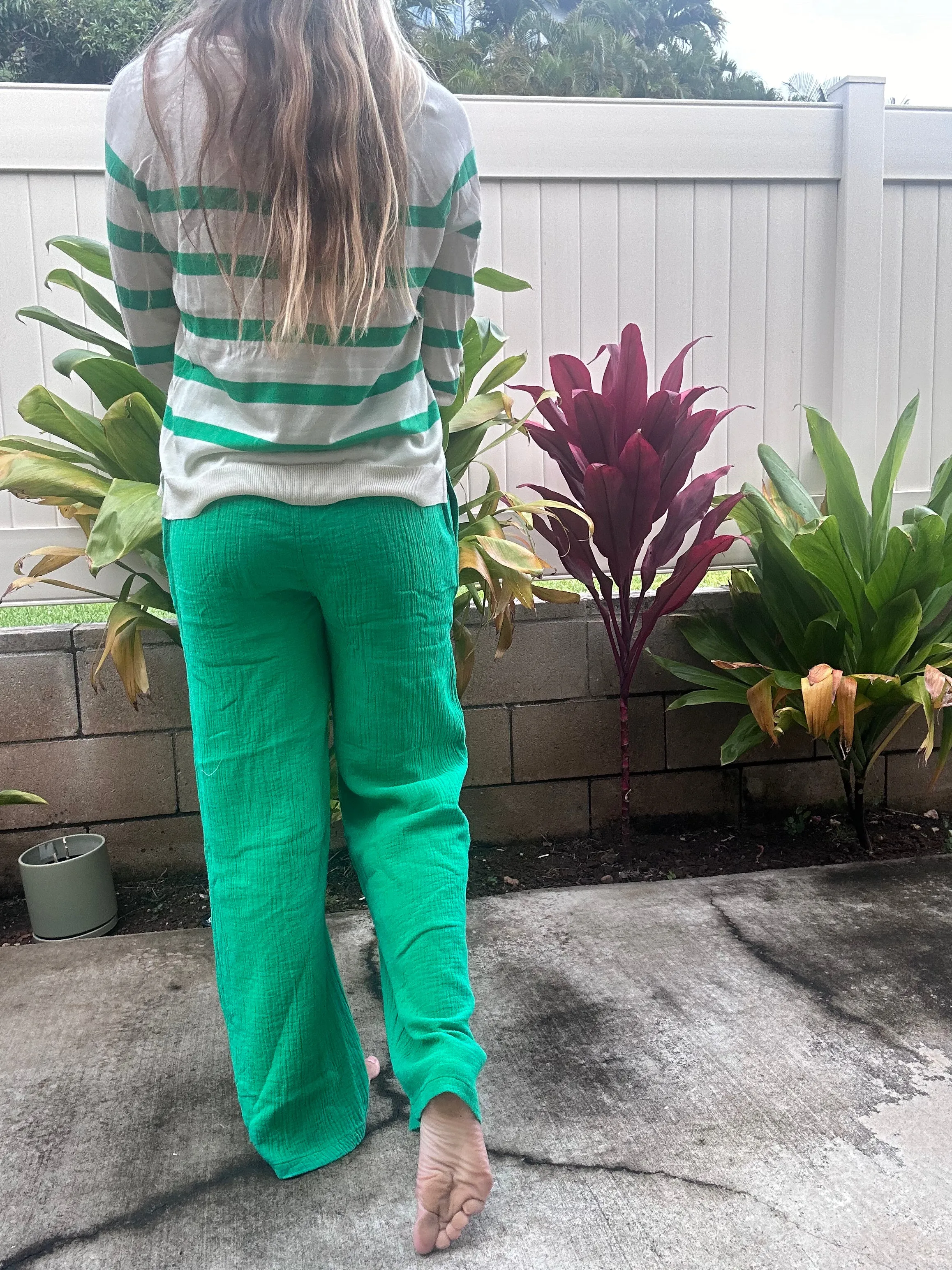 Coconut Grove Crinkle-Gaze-Hose