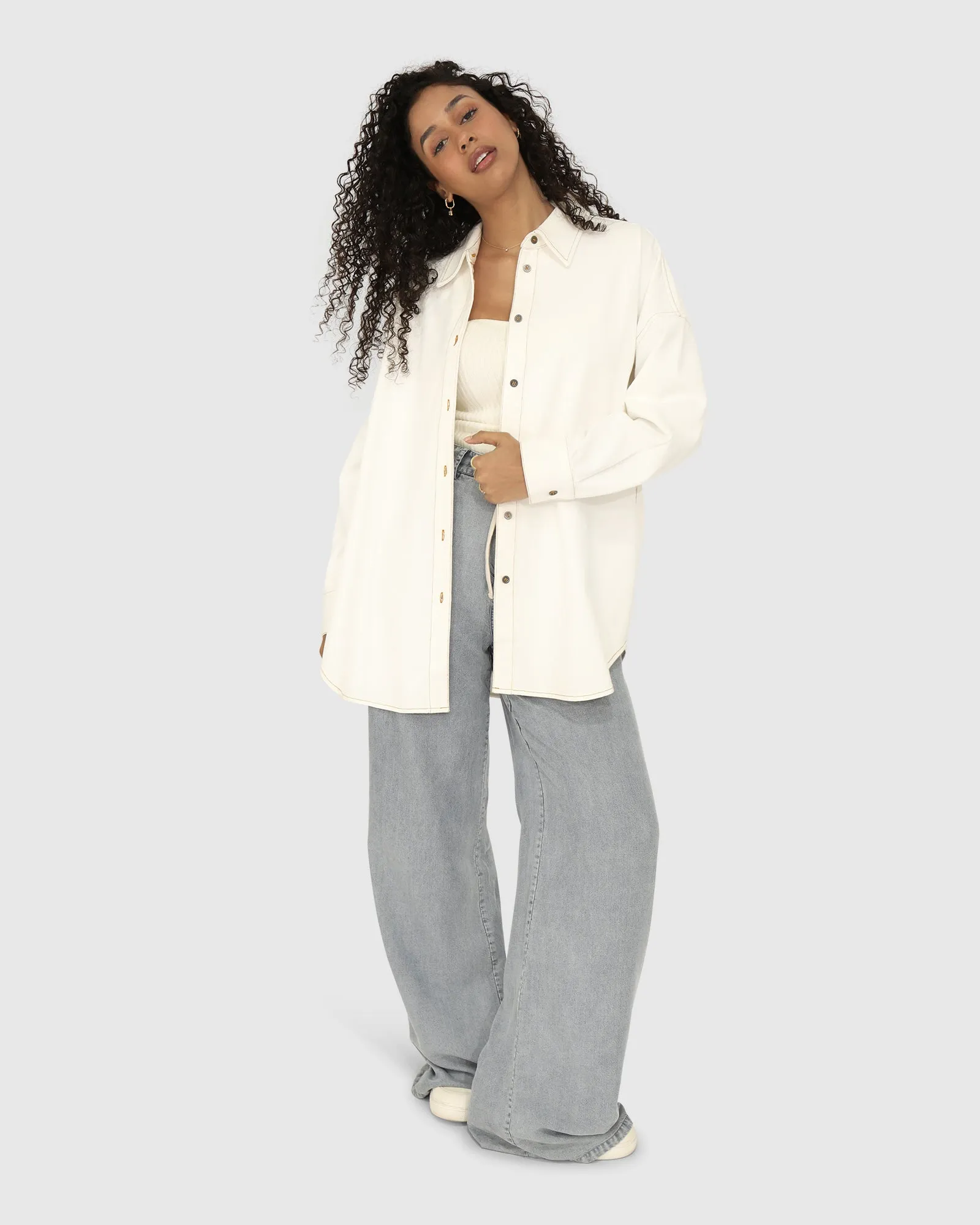 Into Him Übergroßes Denim-Hemd - Off White