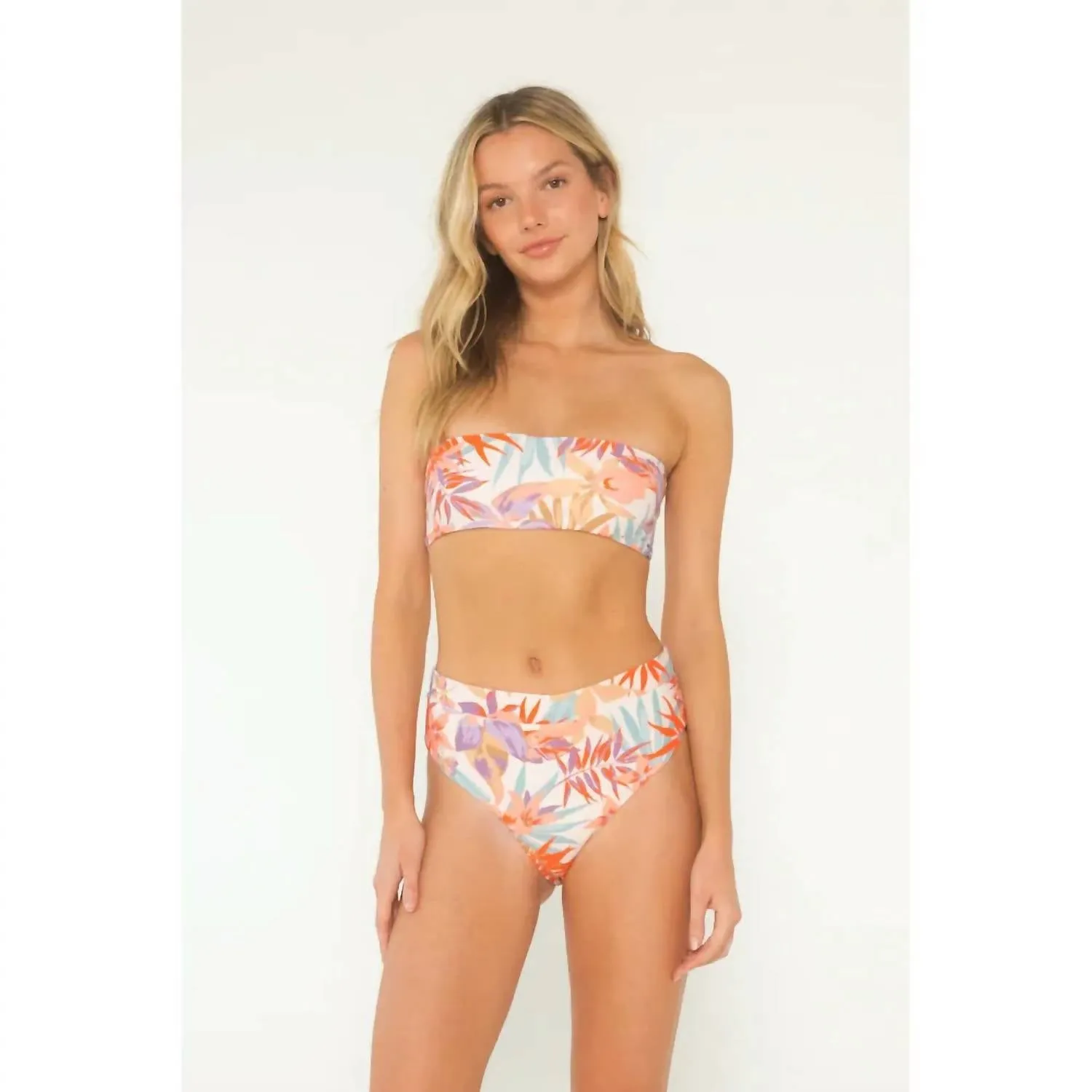 Izzy Bottom Aloha Bloom In Blumen