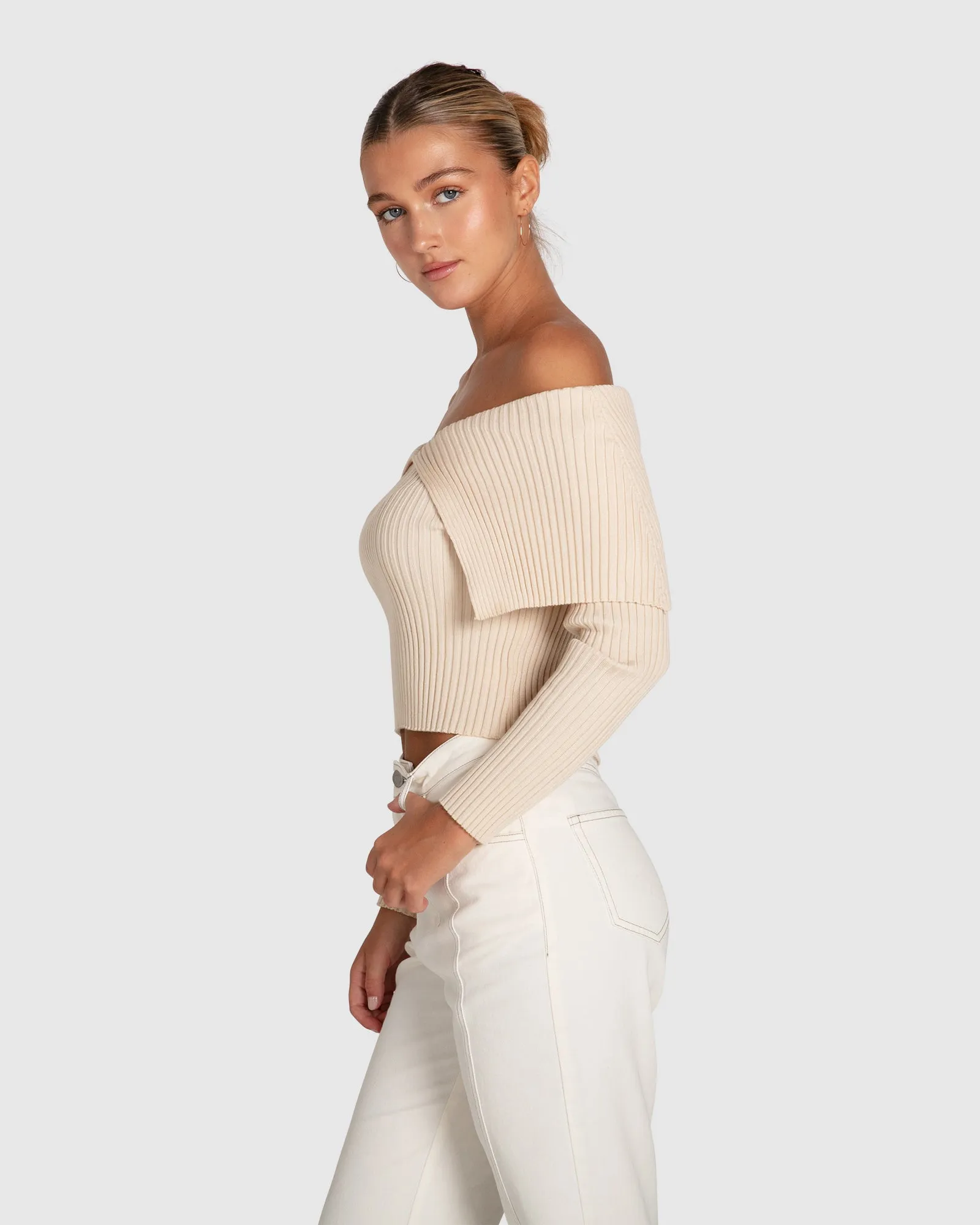 More Than Words Kragenloser Strickpullover - Creme