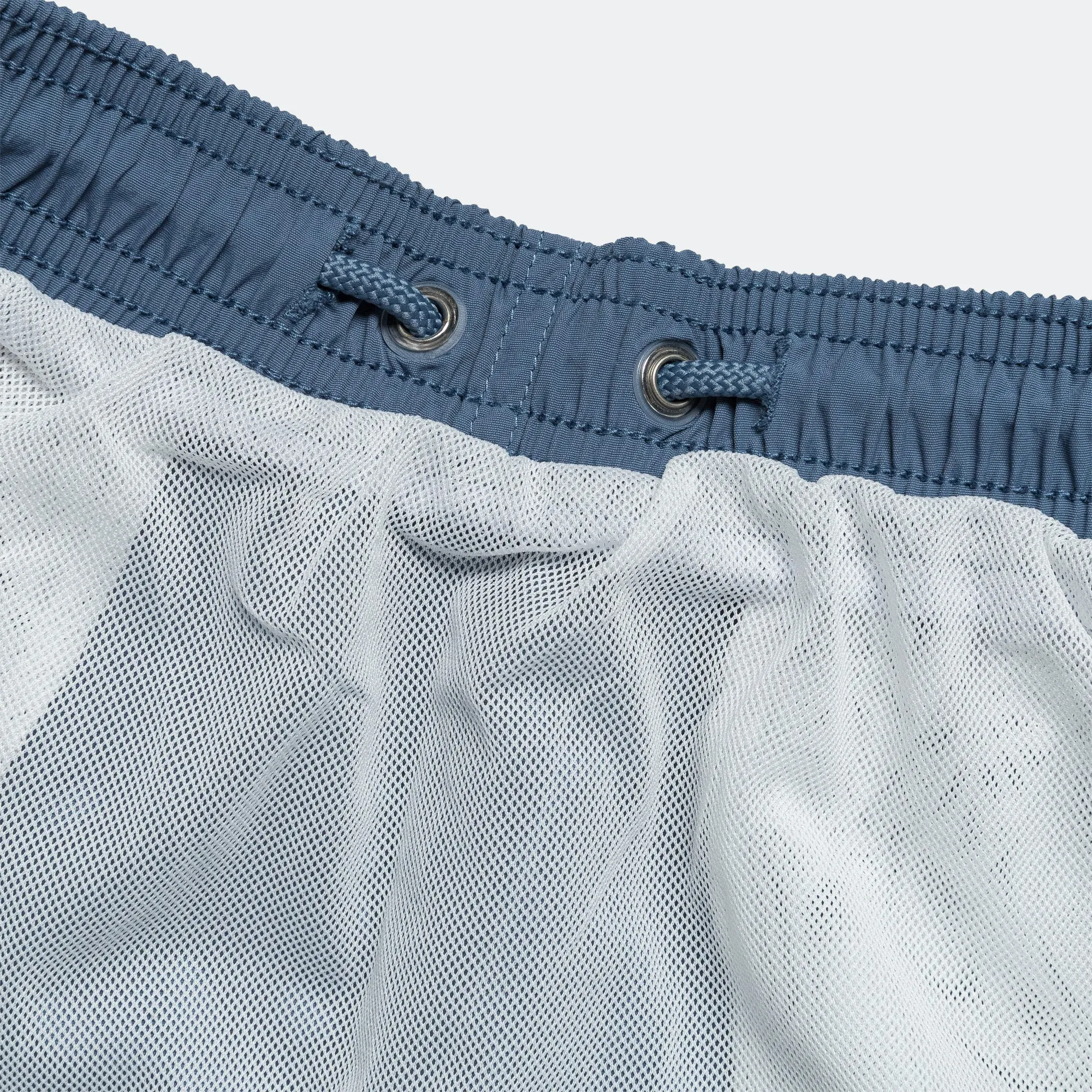 Norse Projects Kleidung Hauge Badeanzug aus recyceltem Nylon - Nebelblau