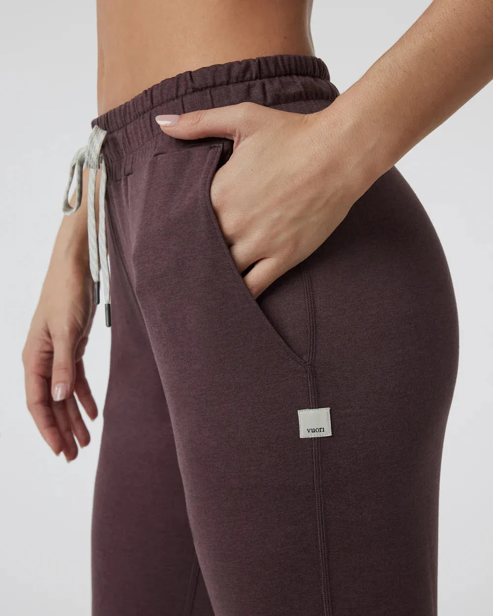 Vuori Performance Joggerhose in Elderberry Heather