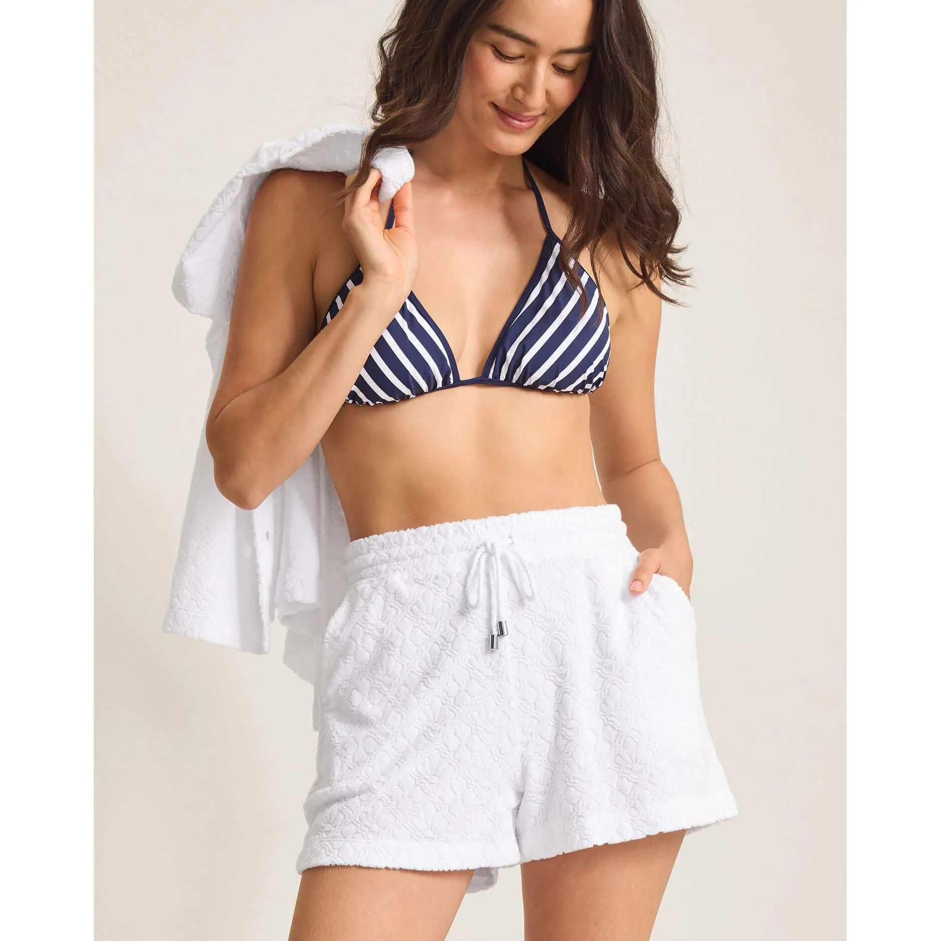 Damen Tommy Bahama Bademode Tommy Bahama Texturierter Spa-Frottee-Kurzumhang - Weiß